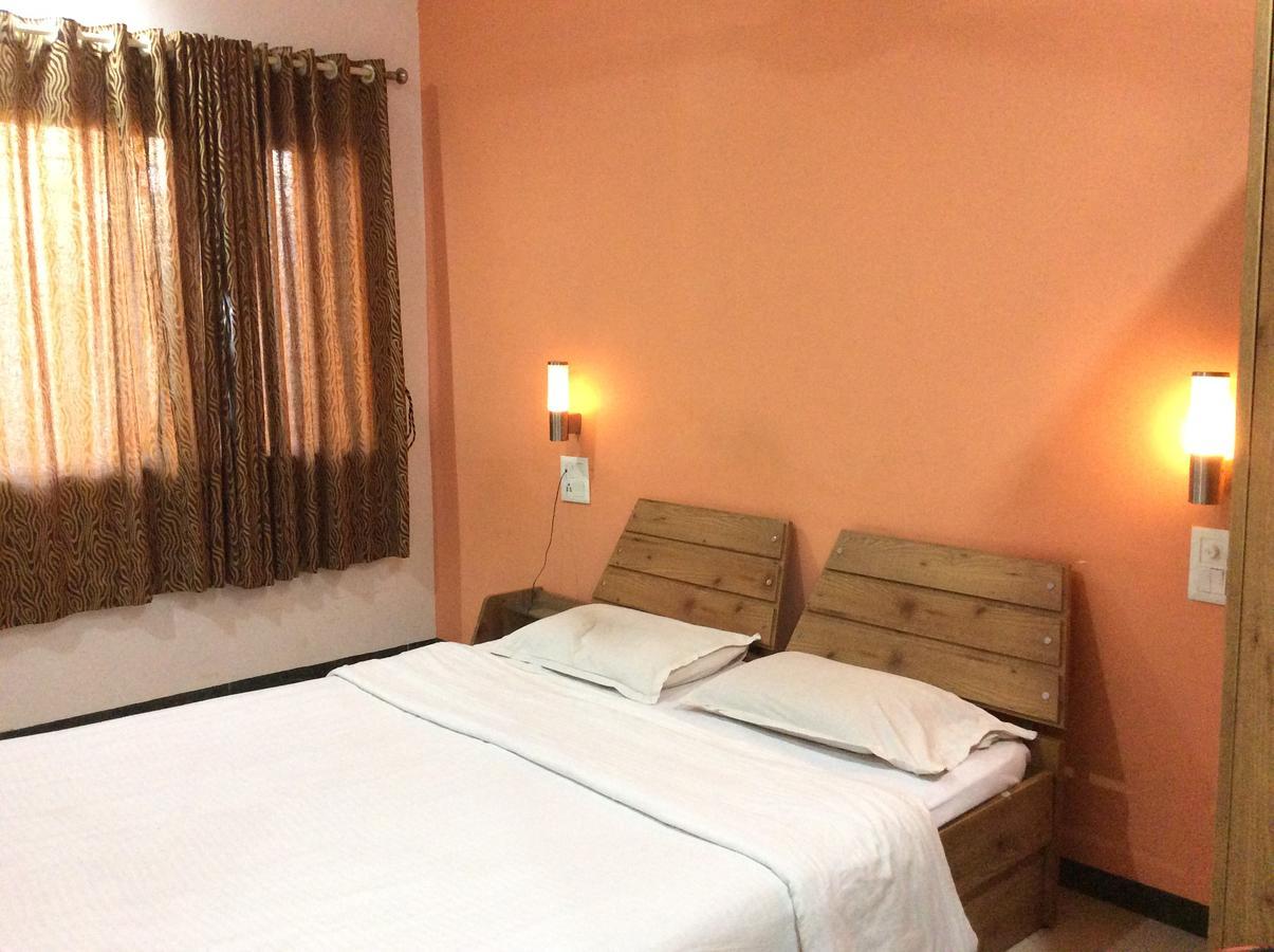 Hotel Royale Heritage Nashik Exterior foto