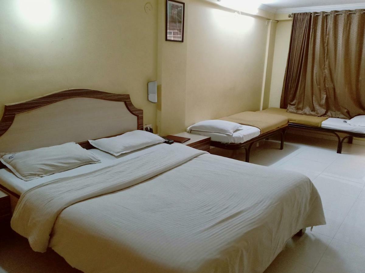 Hotel Royale Heritage Nashik Exterior foto