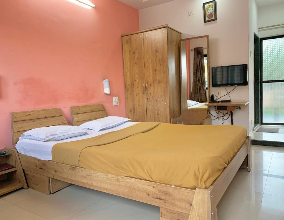 Hotel Royale Heritage Nashik Exterior foto